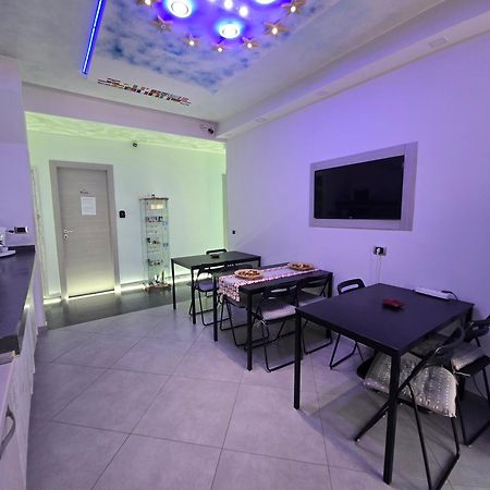 Nazionale Dream Hotel Napoli Bagian luar foto