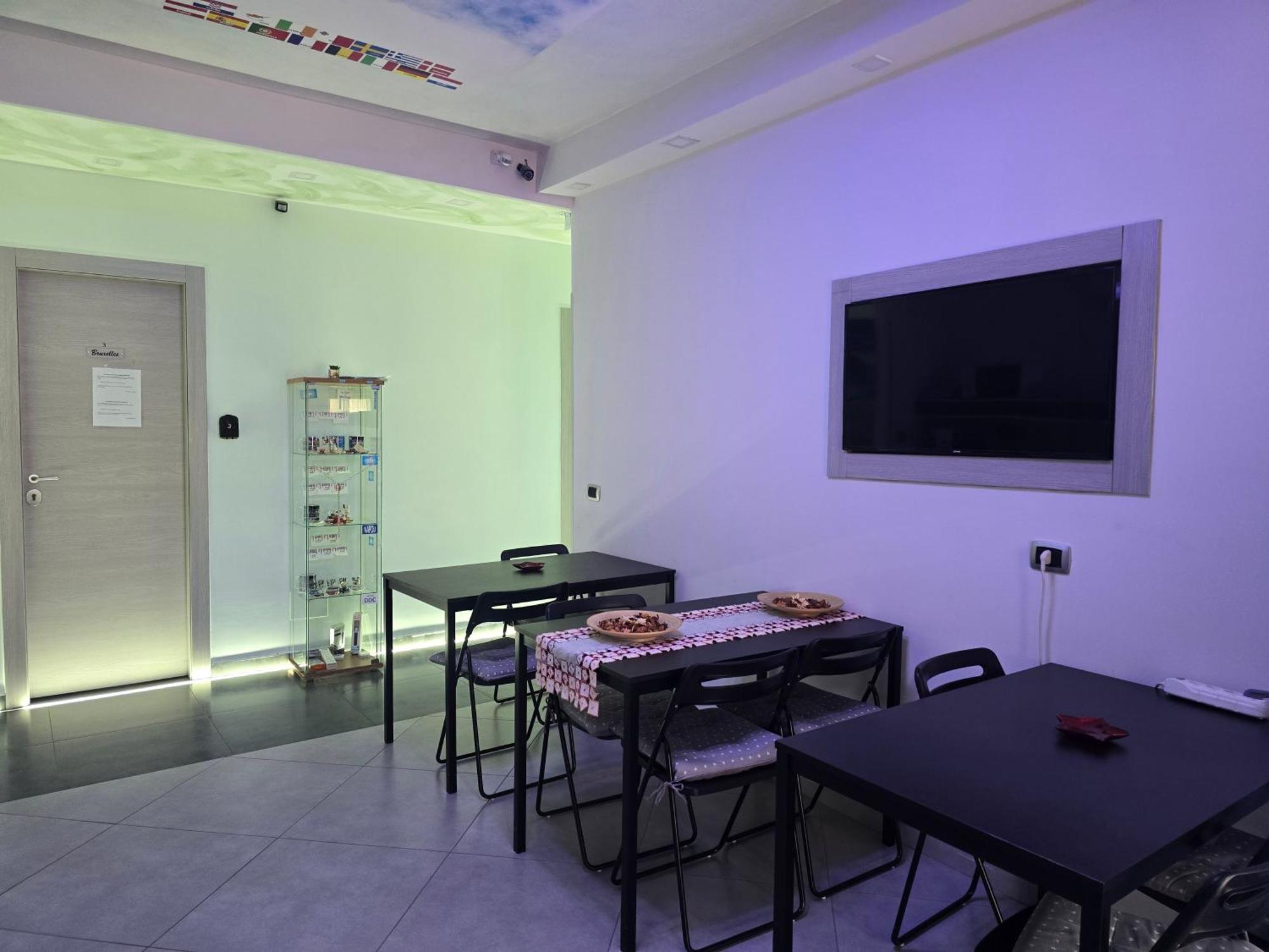 Nazionale Dream Hotel Napoli Bagian luar foto