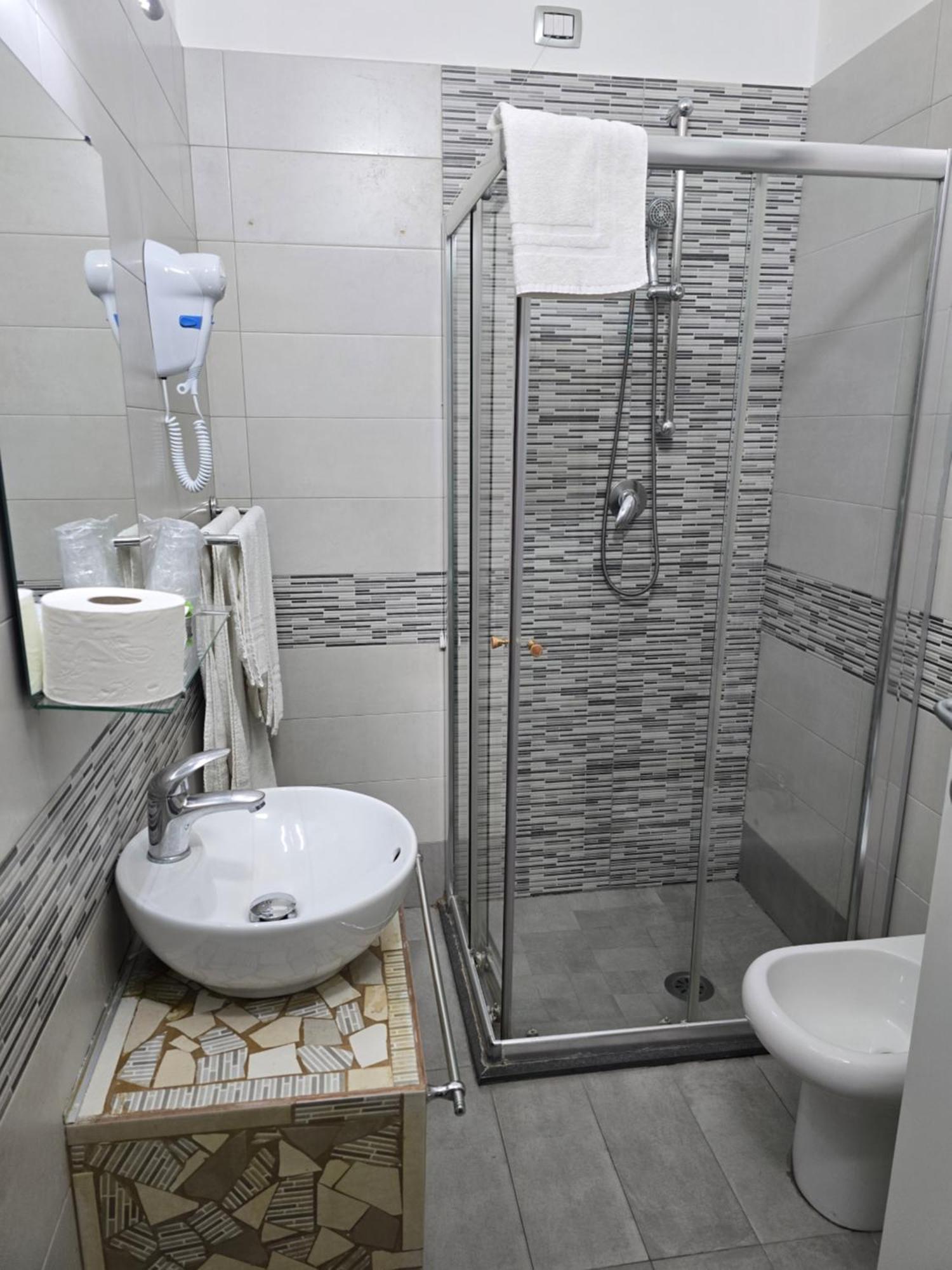 Nazionale Dream Hotel Napoli Bagian luar foto