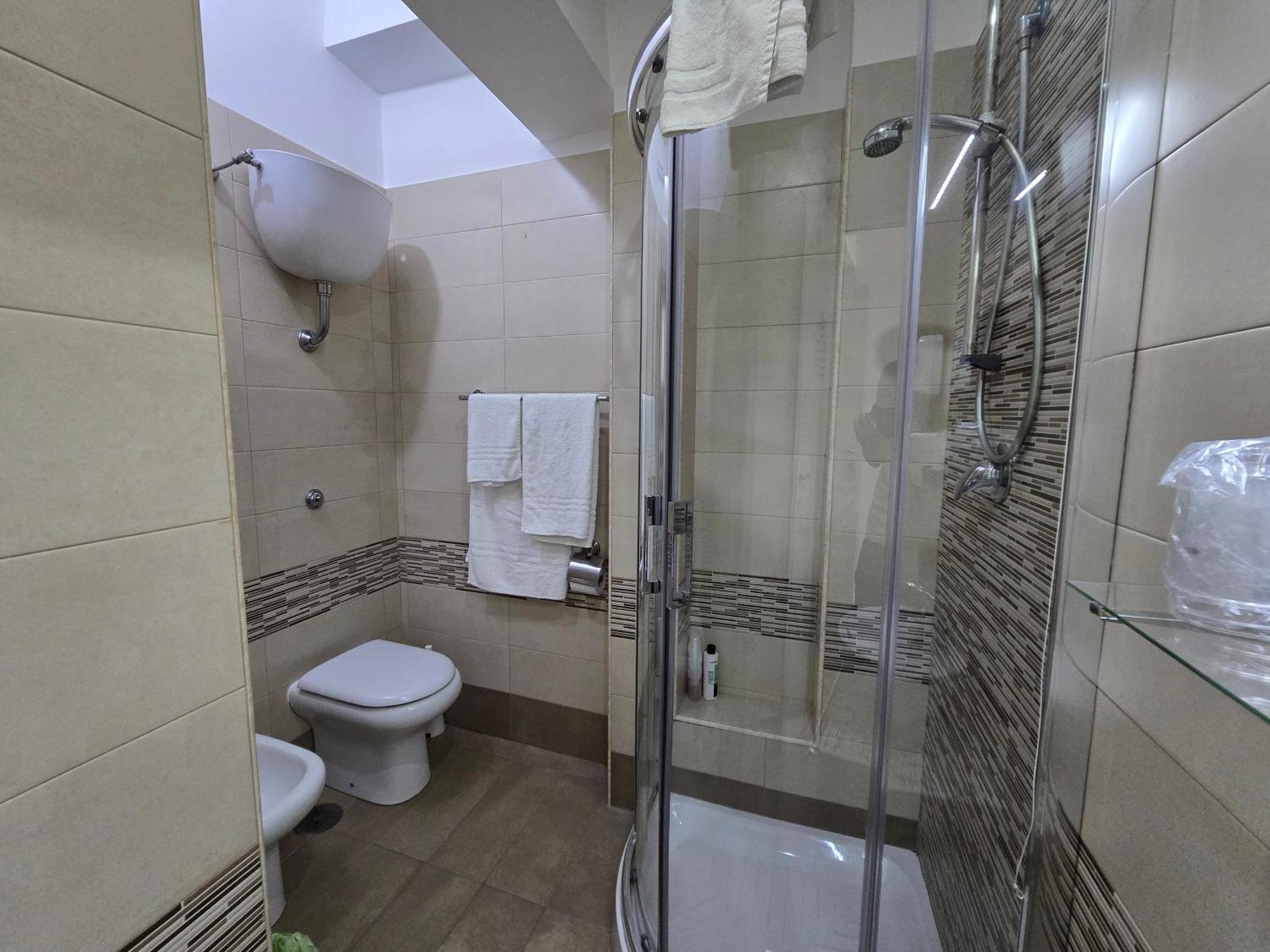 Nazionale Dream Hotel Napoli Bagian luar foto