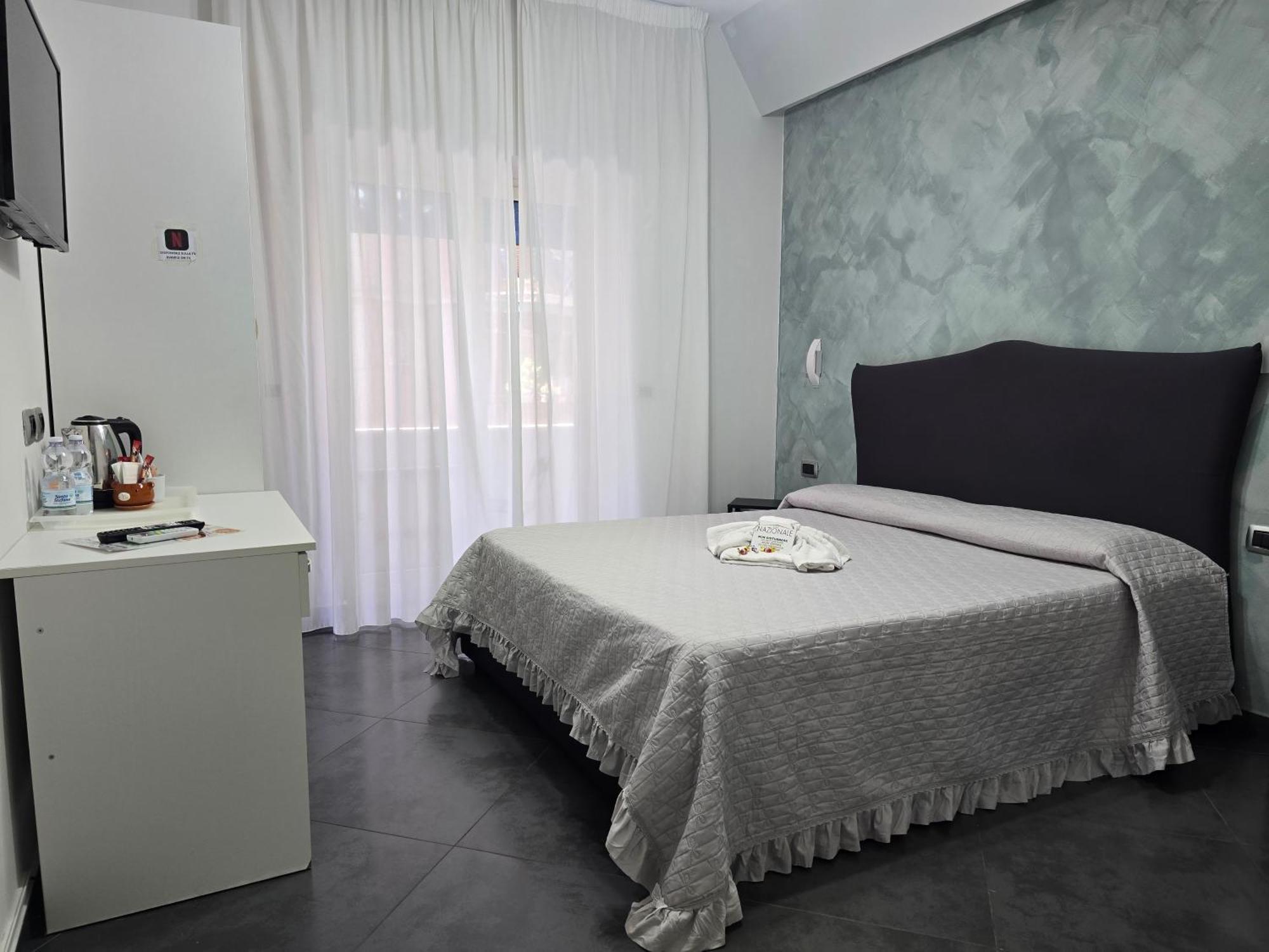 Nazionale Dream Hotel Napoli Bagian luar foto