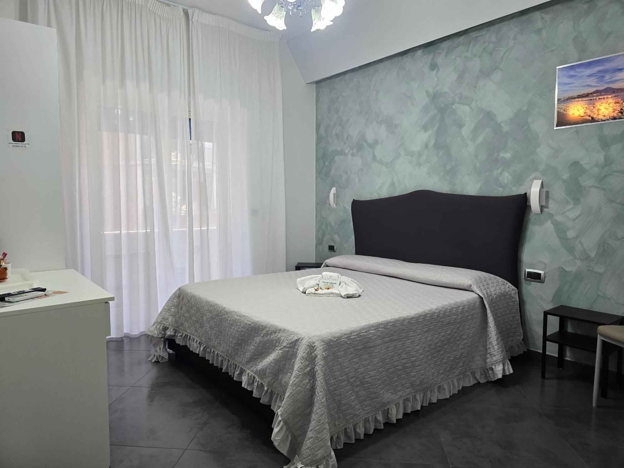 Nazionale Dream Hotel Napoli Bagian luar foto