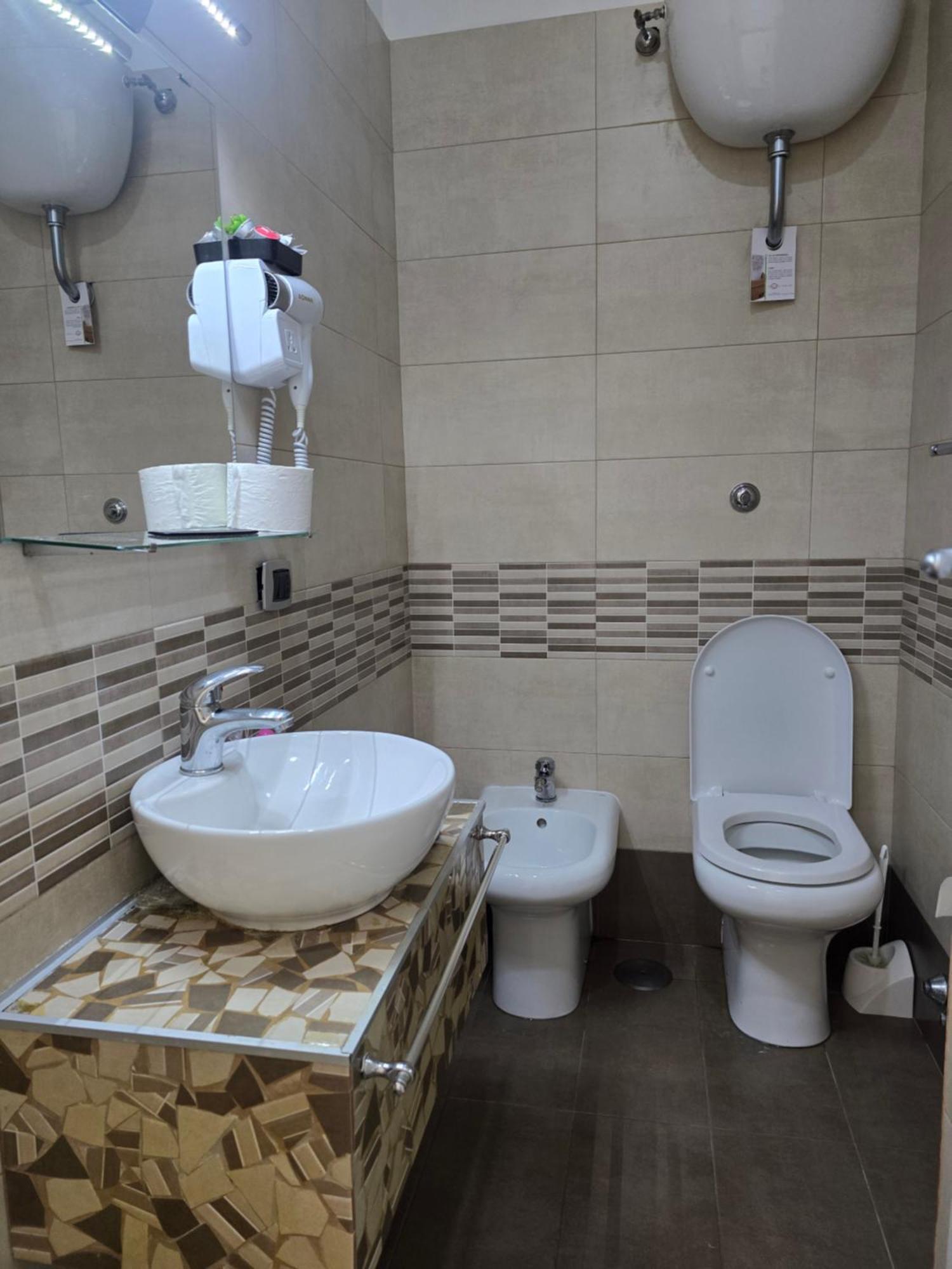 Nazionale Dream Hotel Napoli Bagian luar foto