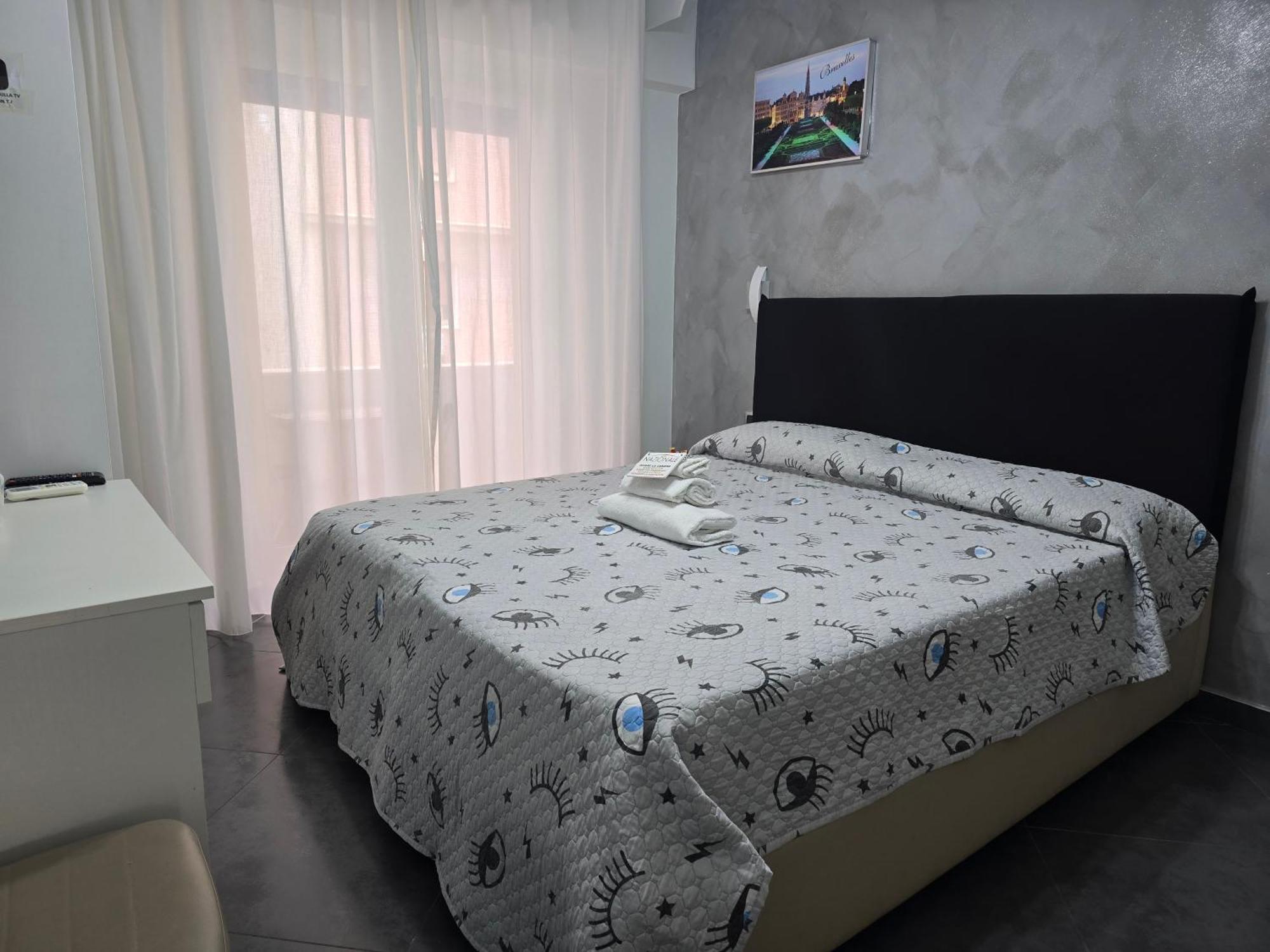 Nazionale Dream Hotel Napoli Bagian luar foto