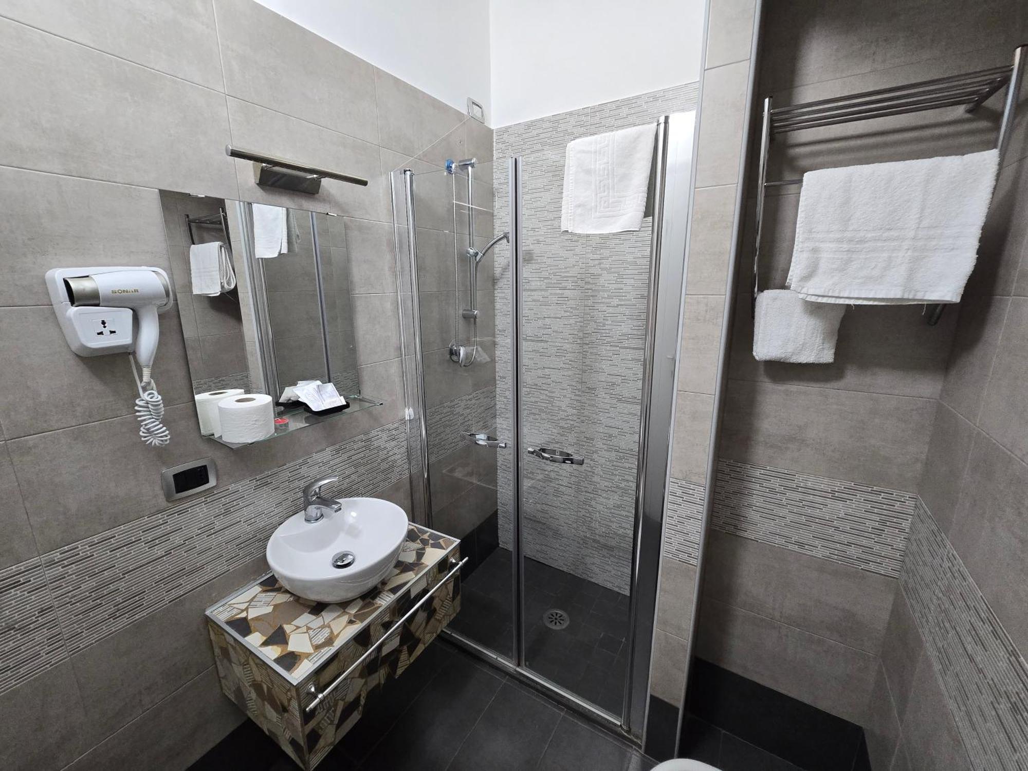 Nazionale Dream Hotel Napoli Bagian luar foto