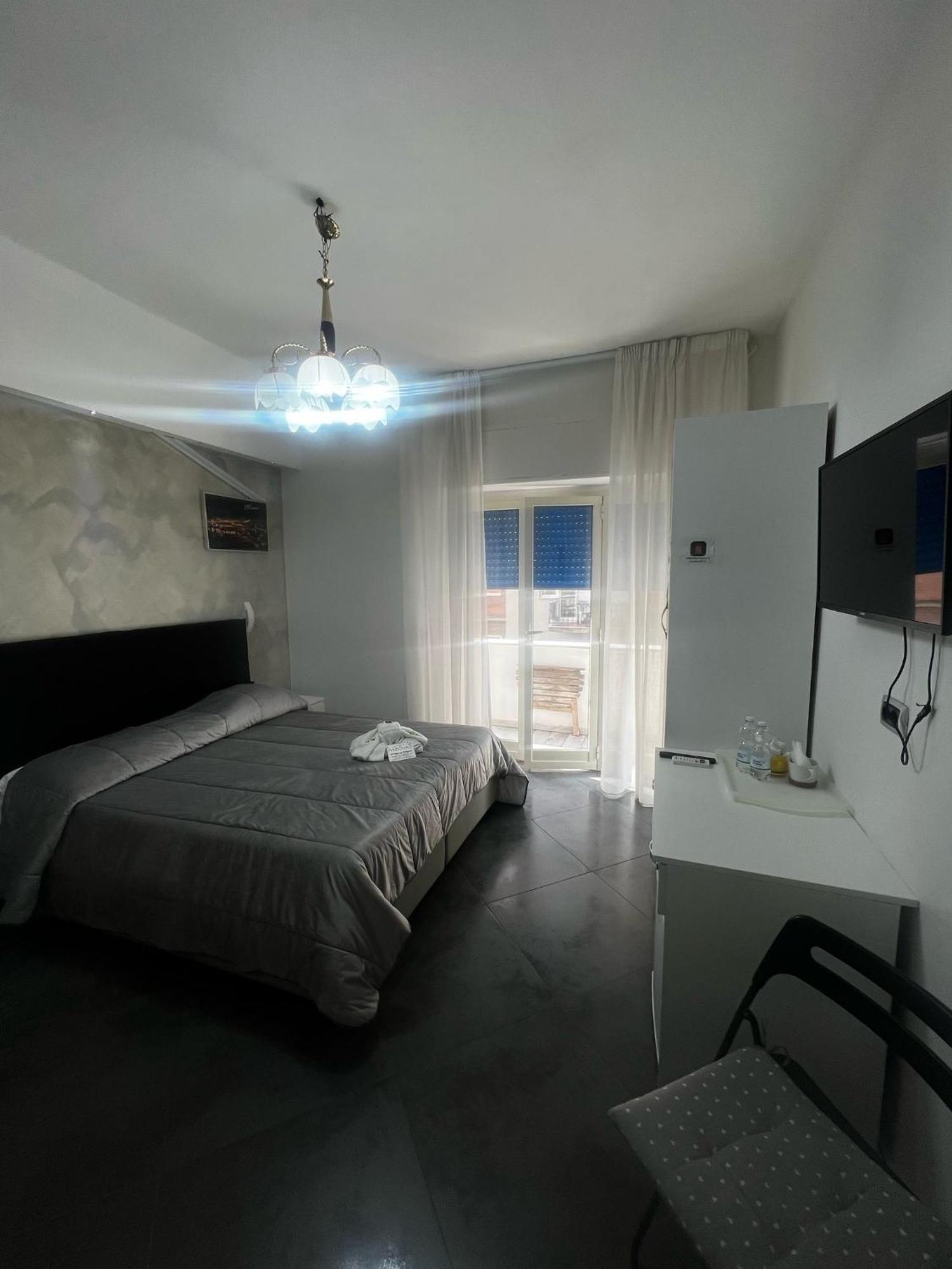Nazionale Dream Hotel Napoli Bagian luar foto